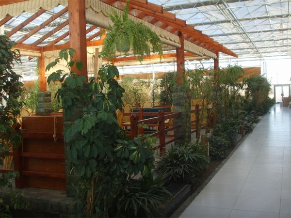 生態(tài)溫室餐廳